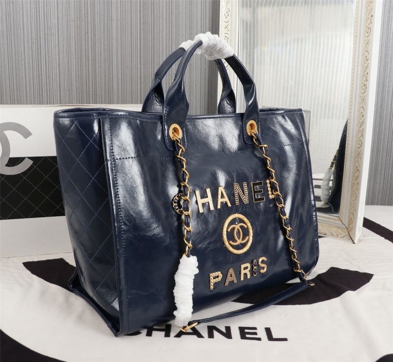 Ch**el shopping bags